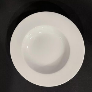 Assiette creuse en porcelaine de 23cm de diamètre